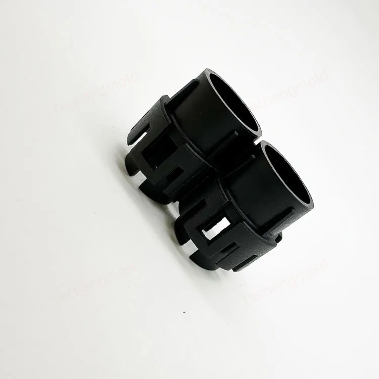 特诚科技PEEK精密注塑件实拍 1